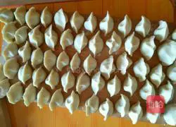 Illustration of how to make beef dumplings 4