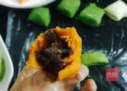 Illustration of how to make colorful dumplings 10