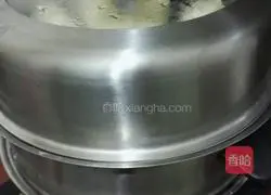 Illustration of how to make pickled cabbage buns 7