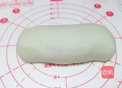 Illustration of how to make thousands of pocket sandwiches 4