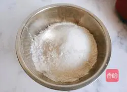 Illustration of how to make glutinous rice cakes with sesame and bean paste 4