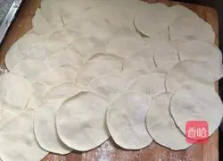 Illustration of how to make shepherd's purse dumplings 9