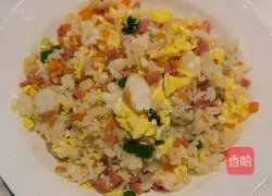 Illustration of how to make shrimp and egg fried rice 13