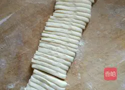 Illustration of hand-rolled noodles 4