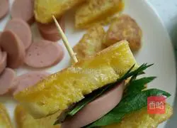 Illustration of how to make toothpick sandwich 8