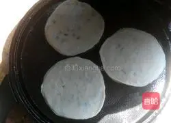 Illustration of how to make dumpling skin version of sesame cakes 6