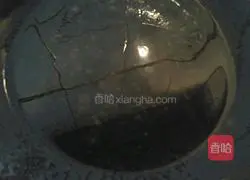 Illustration of how to stir-fry pepper-flavored steamed buns 3