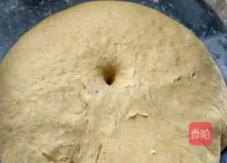 Illustration of how to make pumpkin steamed buns 5