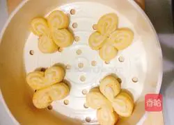 Illustration of how to make butterfly steamed buns 13