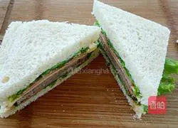 Beef Sandwich Recipe Illustration 12