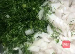 Illustration of how to make dumplings with fennel 3