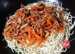 Illustration of how to make fried noodles 10