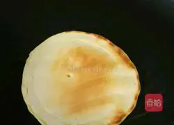 Illustration of how to make salad waffles 10