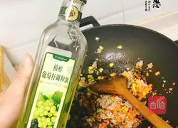 Illustration of how to make Shaomai 4