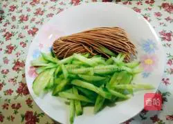 Illustration of how to make cold soba noodles 1