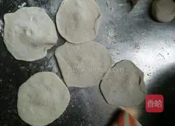 Illustration of how to make fish ball dumplings 5