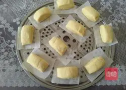 Illustration of how to make pumpkin steamed buns 6