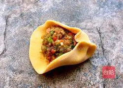 Illustration of how to wrap wheat buns 9