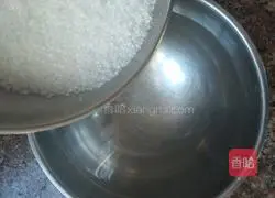 Illustration of how to make cocoa two-color steamed buns 3