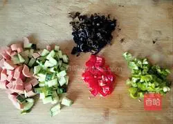 Illustration of how to make double pepper fried rice 2