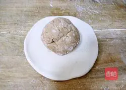 Illustration of hand-rolled sweet potato noodles 1