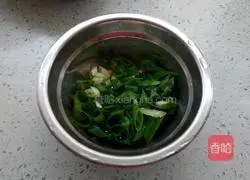 Illustration of how to make stir-fried noodles with mixed vegetables 1