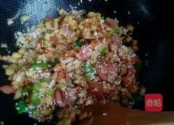 香长Illustration of how to make potato stewed rice 5