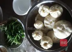 Illustration of how to make cabbage buns 8