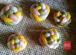 Illustration of how to make hydrangea steamed buns 7