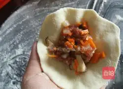 Illustration of how to make mutton buns 11