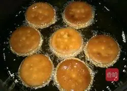 Illustration of how to make fried pumpkin cake 5