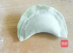 Illustration of how to make clear juice Yuanbao dumplings 5