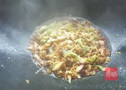 Illustration of how to make fried rice 8