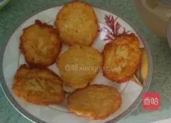Illustration of how to make pan-fried potato pancakes 13