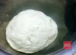 Illustration of how to make leek and zucchini dumplings 2