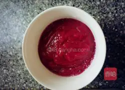 Illustration of how to make colorful red dumplings 6