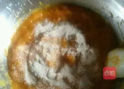 Home-style fermented pumpkin pie ( Red bean filling) Recipe Illustration 5