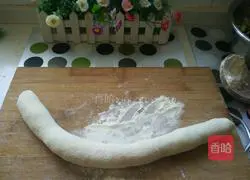 Illustration of how to make Jiaogua Baozi 9