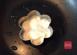 Illustration of how to make potato shredded cake 5