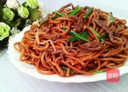 Illustration of how to make shredded pork noodles 8