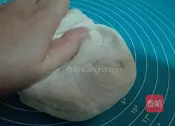 Illustration of how to make leek and egg dumplings 12