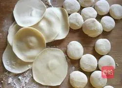 Illustration of how to make sea cucumber dumplings 12