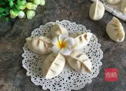 Illustration of how to make wheat buns (beef and radish stuffing) 1