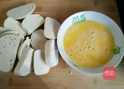 Illustration of how to make barbecue-flavored fried steamed buns 2