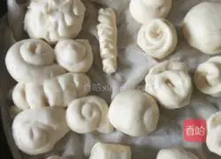 Illustration of how to make fragrant milk steamed buns 5