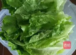 Illustration of how to make noodles 1