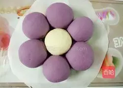 Violet Steamed Bun Recipe Illustration 9