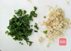 Illustration of how to make pork stuffed Yuanbao wontons 2