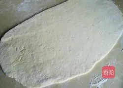 Illustration of how to cut steamed buns with milk-flavored knife 8