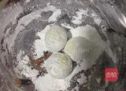 Illustration of how to make sweet potato glutinous rice balls 7
